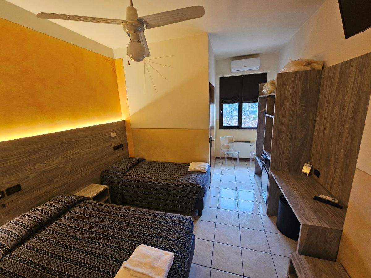 Hotel Euro Castegnato Exterior photo